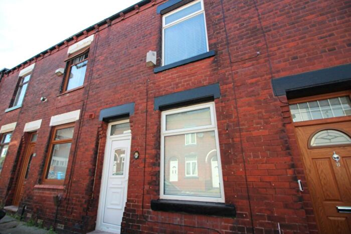 2 Bedroom Terraced House To Rent In Vine Street, Chadderton, OL9