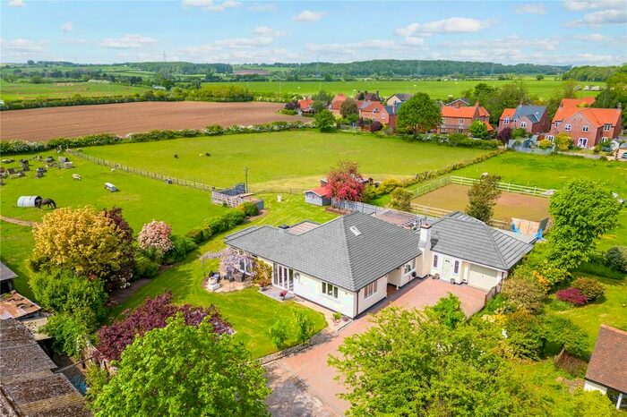 2 Bedroom Bungalow For Sale In Staythorpe Road, Averham, Newark, Nottinghamshire, NG23