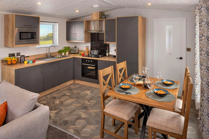 2 Bedroom Lodge For Sale In Hull, Yorkshire, HU11