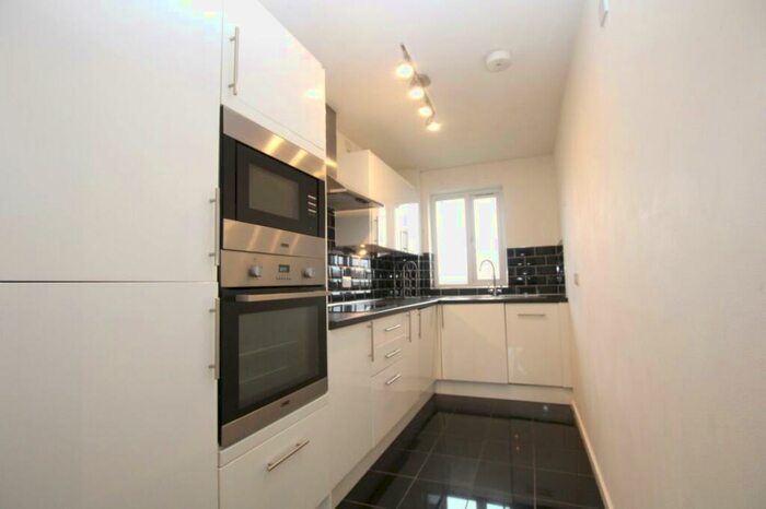 1 Bedroom Flat To Rent In Haversham Lodge, Willesden Green, NW2
