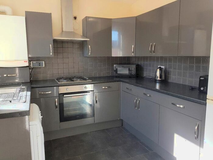 4 Bedroom Terraced House To Rent In Saxony Road, Liverpool, L7