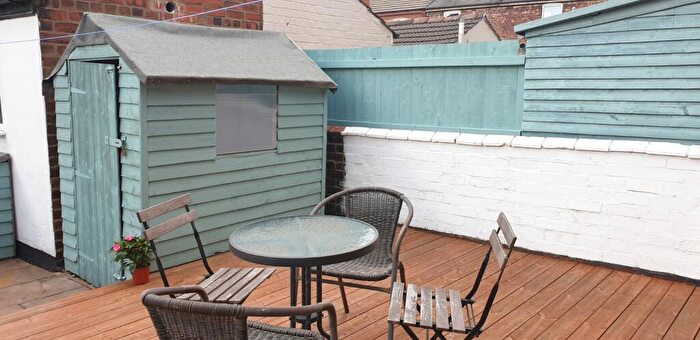 4 Bedroom Terraced House To Rent In Spare Room Available, LN1