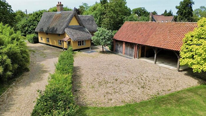 4 Bedroom Detached House For Sale In Heckfield Green, Hoxne, IP21
