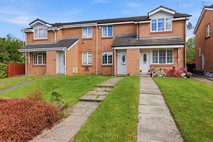 2 Bedroom Flat For Sale In Mainscroft, Erskine, PA8