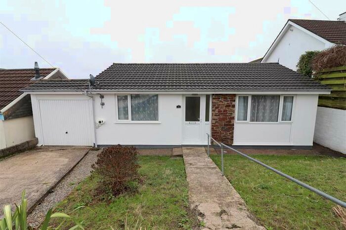 2 Bedroom Detached Bungalow To Rent In Parc Briwer, Penryn, TR10