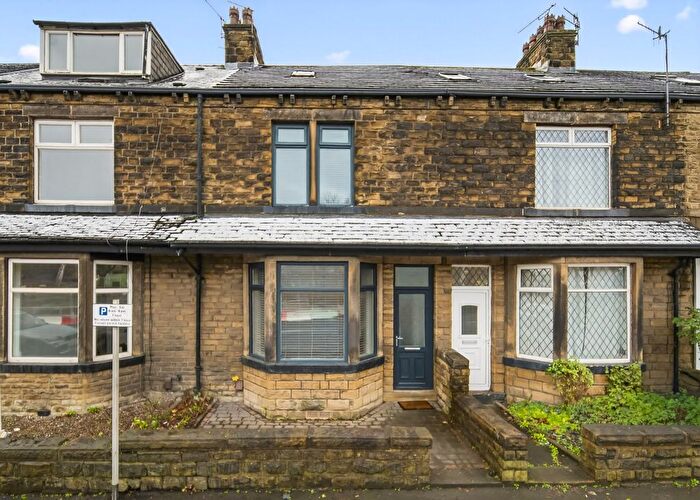 4 Bedroom Terraced House For Sale In Bradford Road, Stanningley, Pudsey, West Yorkshire, LS28