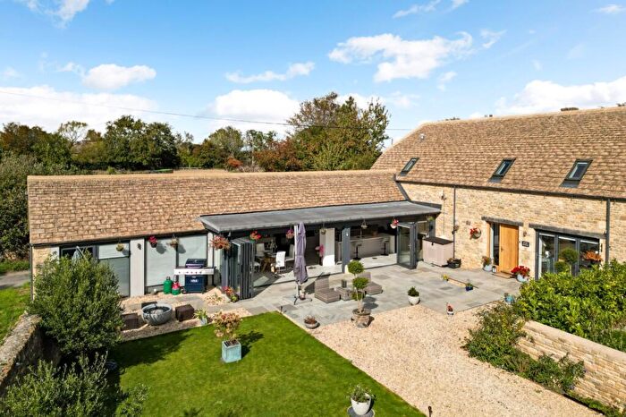 4 Bedroom Barn Conversion For Sale In Lynt Farm Lane, Inglesham, Wiltshire, SN6