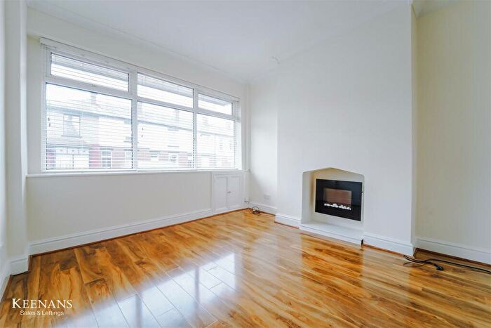 3 Bedroom End Of Terrace House To Rent In Manchester Road, Tyldesley, Manchester, M29