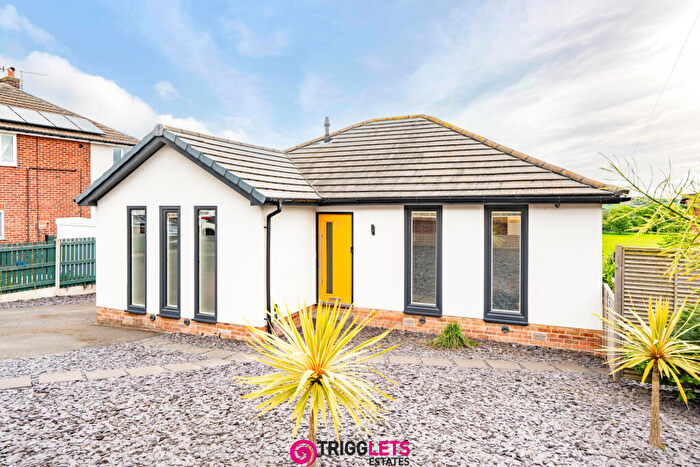4 Bedroom Detached House For Sale In Southlea Avenue, Hoyland, S74