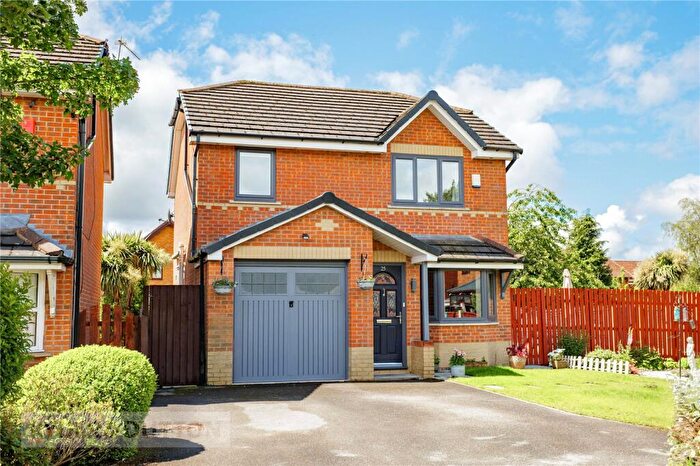 3 Bedroom Detached House For Sale In Ferguson Way, Watersheddings, Oldham, OL4