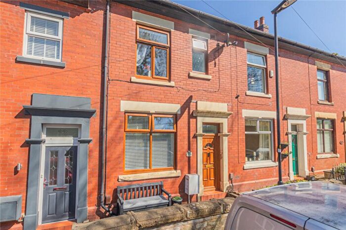 3 Bedroom Terraced House For Sale In Vicarage Road North, Castleton, Rochdale, OL11
