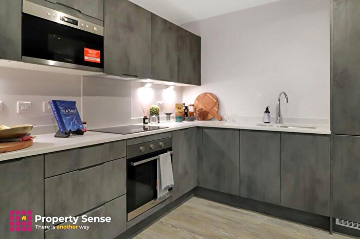 2 Bedroom Apartment To Rent In The Interchange, Stockport, SK3