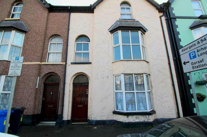 1 Bedroom Apartment To Rent In Kinmel Street, Rhyl, Denbighshire, LL18