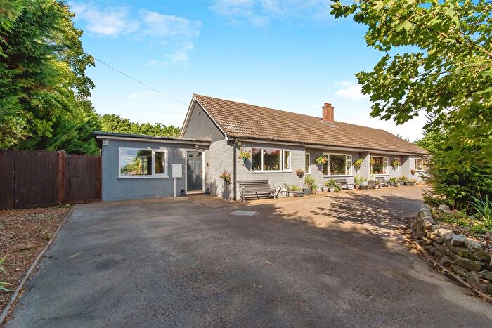 5 Bedroom Detached Bungalow For Sale In Station Road, Old Leake, Boston, PE22