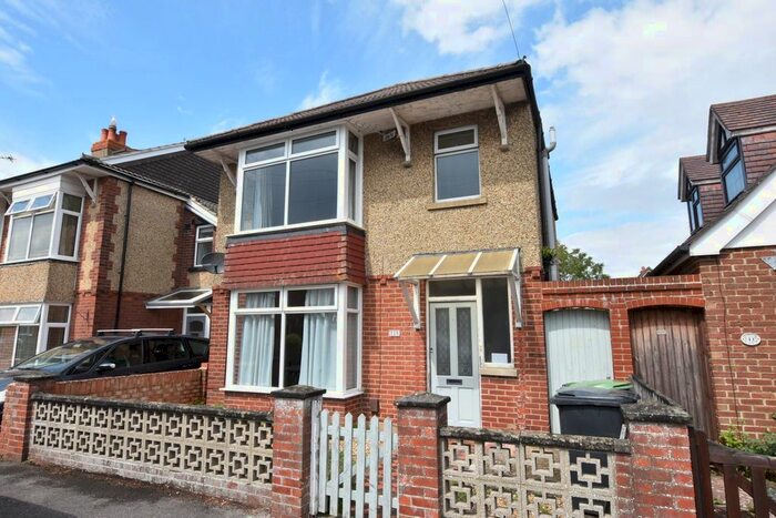 3 Bedroom Property To Rent In Testcombe Road, Gosport, PO12