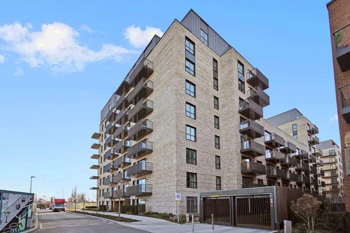 Studio To Rent In Accolade Avenue, Southall, UB1