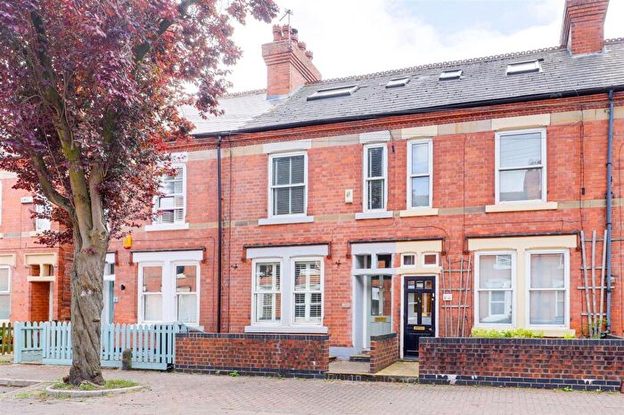 3 Bedroom Terraced House For Sale In Richmond Road, West Bridgford, NG2