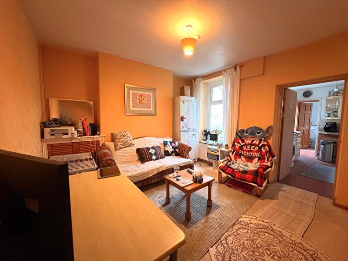 3 Bedroom House To Rent In Letty Street, Cardiff, CF24