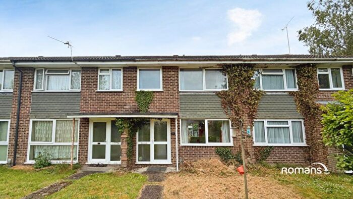 3 Bedroom Terraced House For Sale In Grainger Close, Basingstoke, Hampshire, RG22