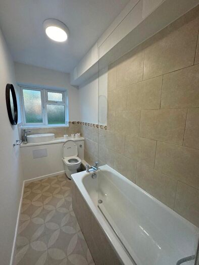 1 Bedroom Flat To Rent In Dyke Road, Hove, East Sussex, BN1