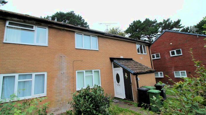 1 Bedroom Maisonette To Rent In Kennet Close, Southampton, SO18