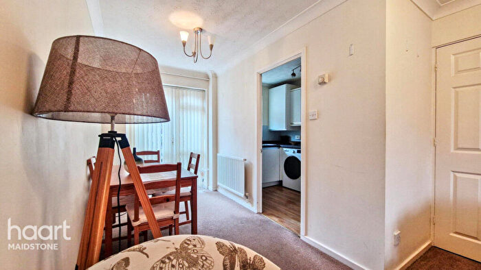 2 Bedroom Terraced House To Rent In Crownfields, Maidstone, ME14