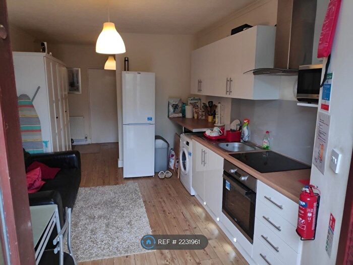 Studio To Rent In Spital, Aberdeen, AB24