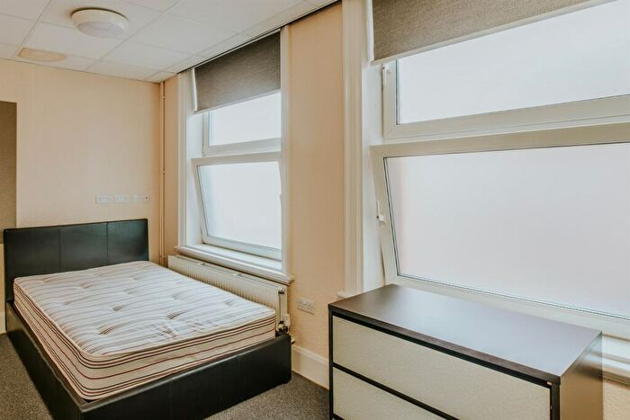 1 Bedroom Apartment To Rent In Room Kp House, NG1