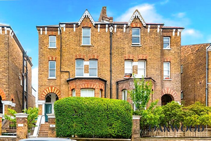 1 Bedroom Flat To Rent In Lordship Park, London, N16