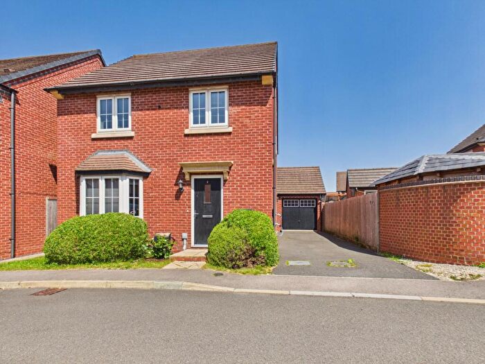 4 Bedroom Detached House For Sale In Maroon Drive, Burbage, LE10