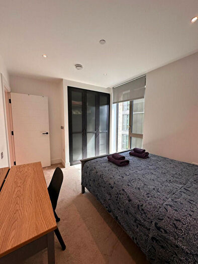 2 Bedroom Apartment To Rent In Radley House, Palmer Road, SW11