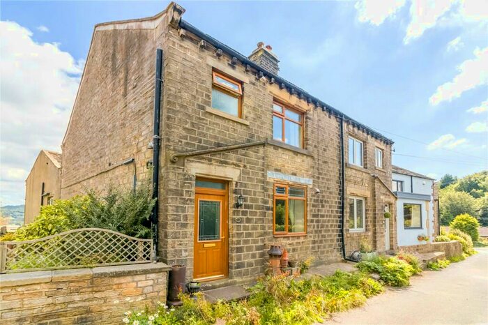 4 Bedroom Semi-Detached House To Rent In Deanhouse, Netherthong, Holmfirth, HD9