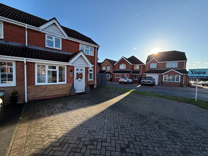 4 Bedroom Semi-Detached House For Sale In Torrance Drive, Melton Mowbray, LE13