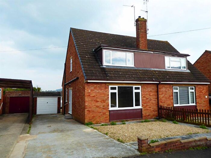 3 Bedroom Semi Detached House To Rent In Trotman Avenue, Cam, Dursley, GL11