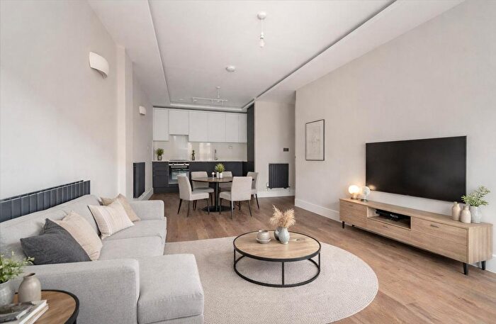2 Bedroom Flat For Sale In Chaplin Apartments, The Grove, Hammersmith, W6