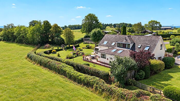 4 Bedroom Cottage For Sale In Upper Hasfield, GL19