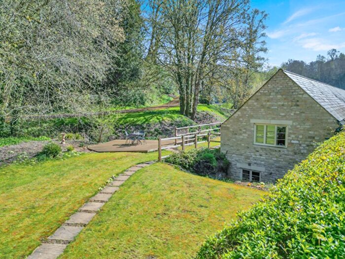 3 Bedroom Terraced House For Sale In Longfords Mill, Minchinhampton, Stroud, Gloucestershire, GL6