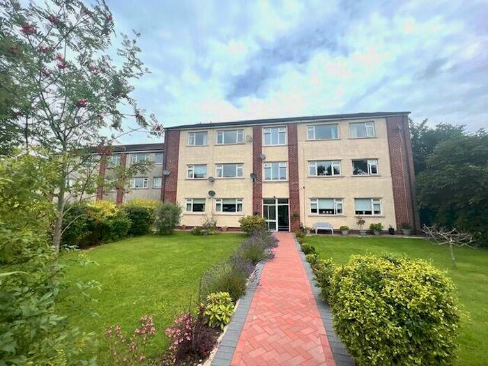 2 Bedroom Flat To Rent In Rookwood Close, Llandaff, CF5