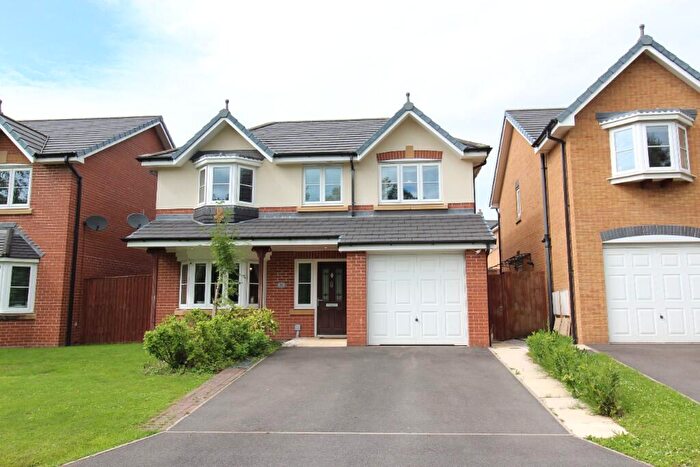 4 Bedroom Detached House For Sale In Boardman Close, Farington, Leyland, Lancashire, PR25
