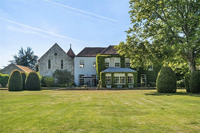 6 Bedroom Detached House For Sale In High Street, Hurley, Berkshire, SL6