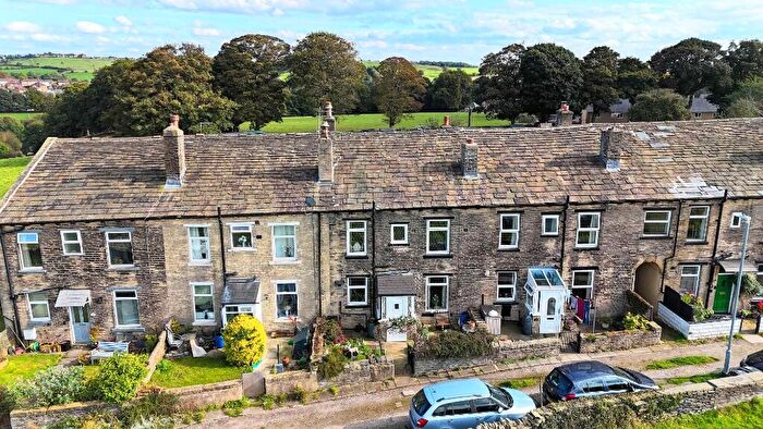3 Bedroom Terraced House To Rent In Ripley Street, Lightcliffe, HX3