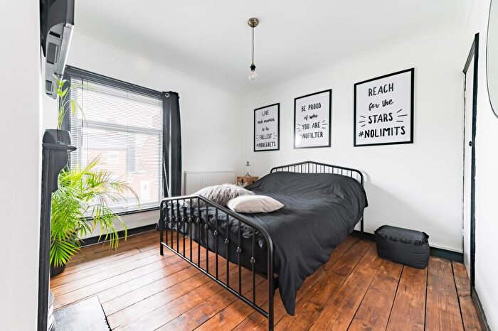 3 Bedroom Terraced House For Sale In Spencer Street, Norwich, NR3