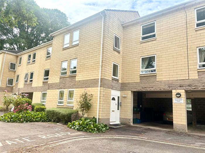2 Bedroom Apartment To Rent In Horton House, BA2