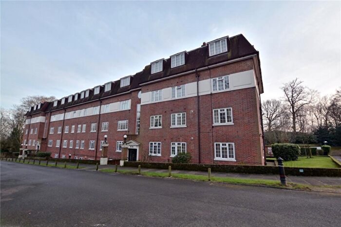 1 Bedroom Flat To Rent In Herga Court, Sudbury Hill, Harrow, HA1