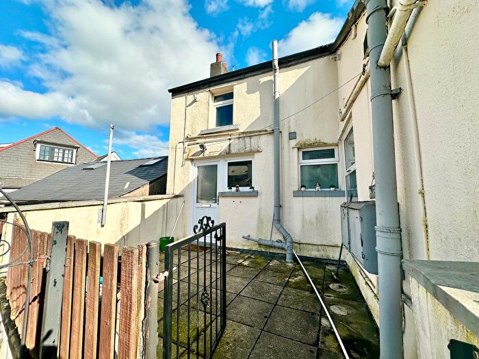 1 Bedroom Flat To Rent In Clarence Street, Pontypool, NP4