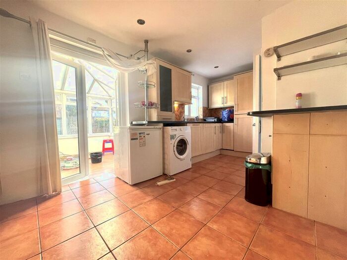 3 Bedroom Property To Rent In Great Cambridge Road, Enfield EN1