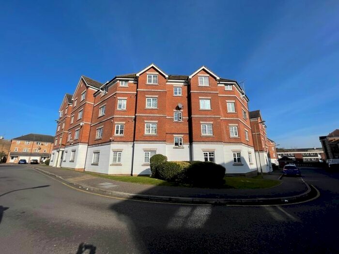 2 Bedroom Flat To Rent In Symphony Close, Edgware, HA8