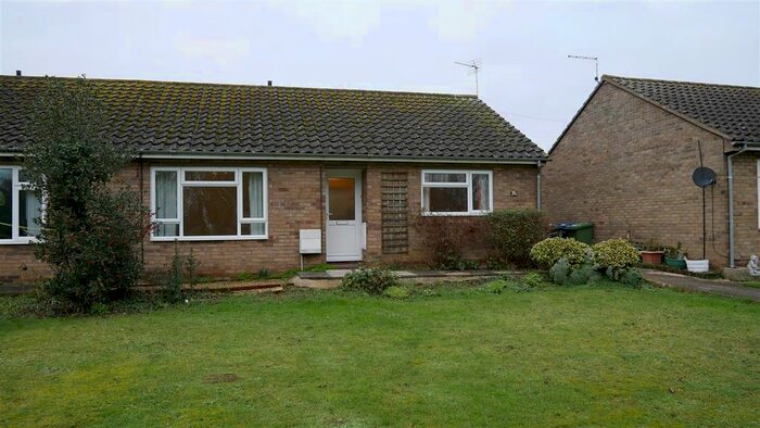 2 Bedroom Bungalow To Rent In Rectory Road, Bluntisham, Huntingdon, PE28
