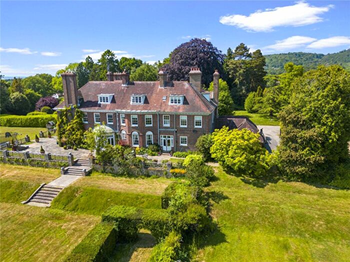 6 Bedroom Semi-Detached House For Sale In Wykehurst Lane, Ewhurst, Cranleigh, Surrey, GU6