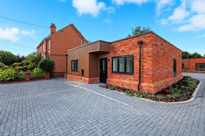 2 Bedroom Bungalow For Sale In Galleywood Road, Great Baddow, CM2